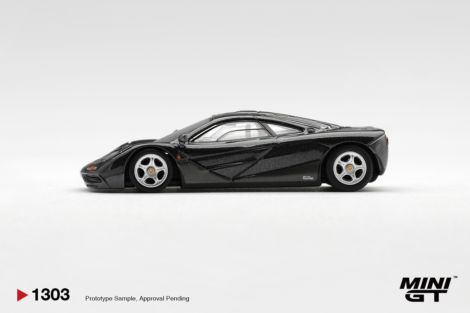 MINIGT 1/64 McLaren F1 Blue Bl - Die Cast Car 1 64 评论和价格